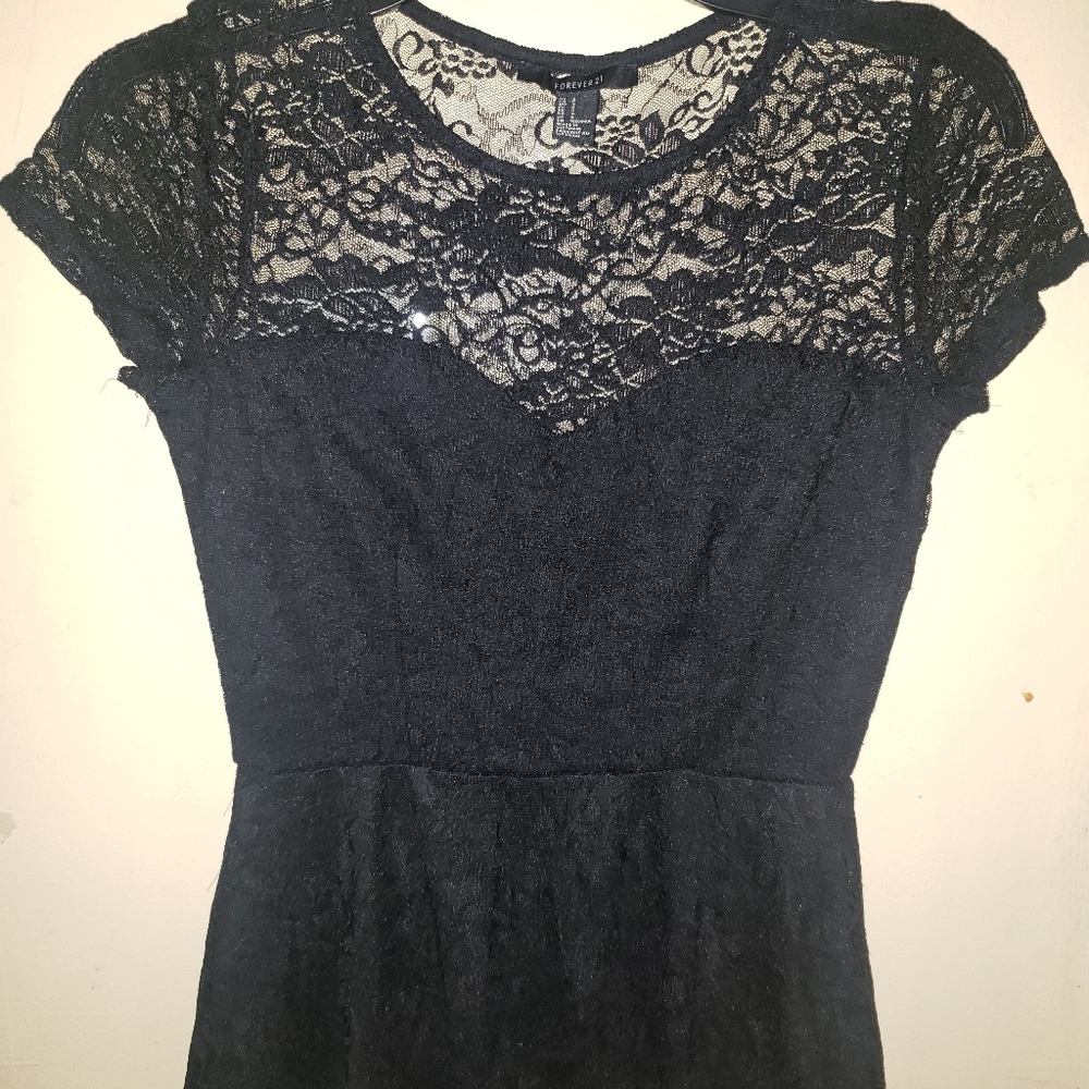👕